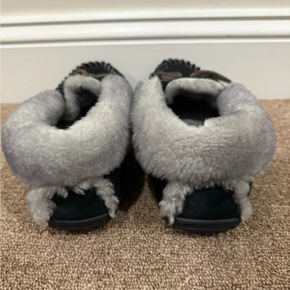 L.L. Bean Wicked Good Black Moccasins, Woman’s size 8 - Picture 3 of 7